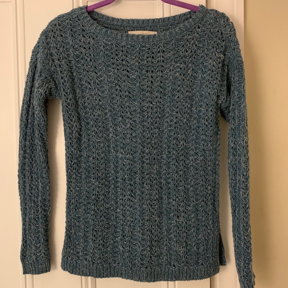 Cotton sweater made by Ann Taylor for the Loft.